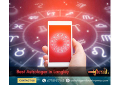 Seek Cosmic Wisdom: Best Astrologer in Langley